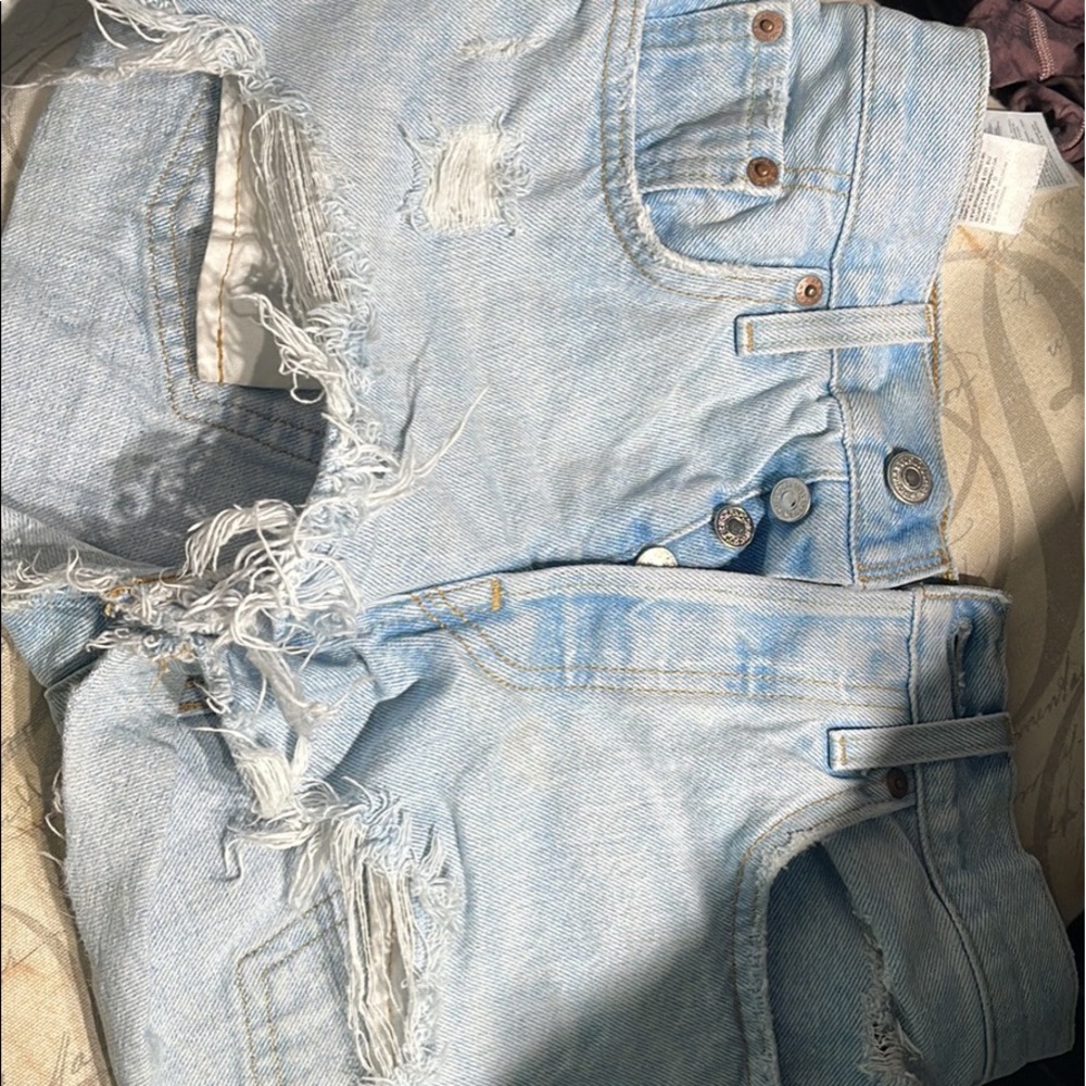 Levi Shorts